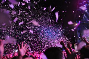 רנטליין החברה המובילה להשכרת ציוד לאירועים מביאים לכם לאירוע את גלגל המזל לחוויה מיוחדת
